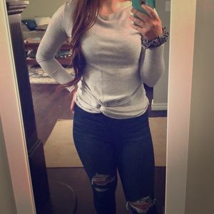 Grey long sleeve with asymmetric knot